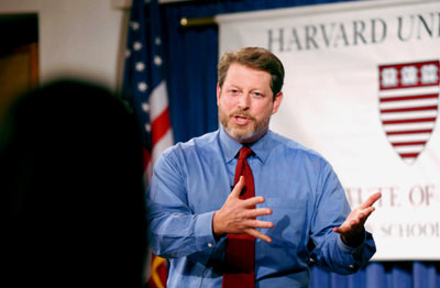 Gore urges unity, understanding at KSG speech — Harvard Gazette