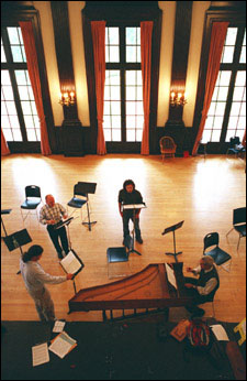 L'Orfeo cast and director in