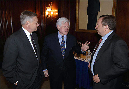 Summers, Kennedy, Petri