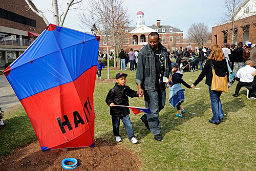 Kites for Haiti