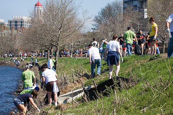 To honor Earth Day, Harvard's Office for Sustainability recruited volunteers to help clean up along the Charles River. File photo Kris Snibbe/Harvard Staff Photographer
