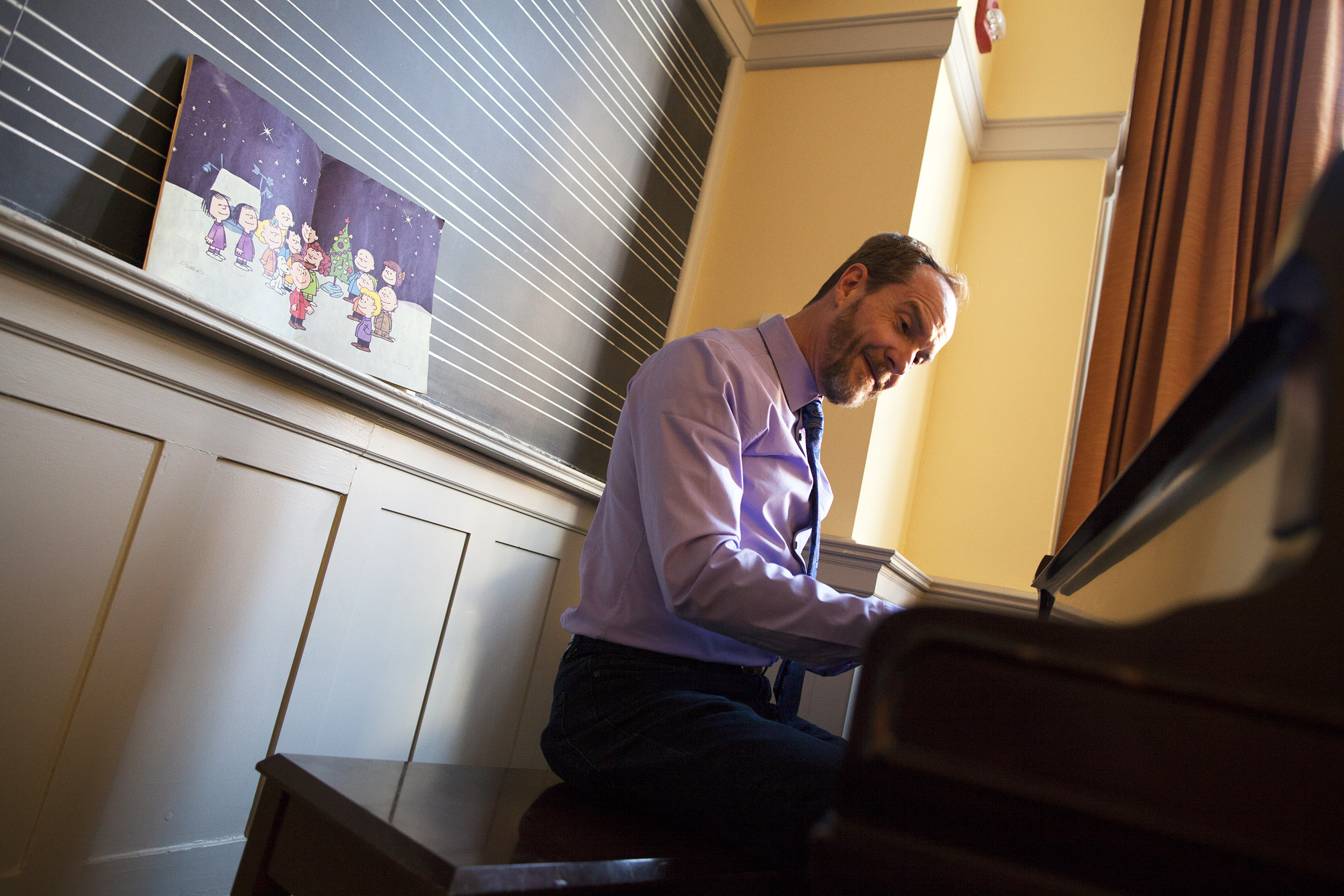 Brad Connor at the piano.