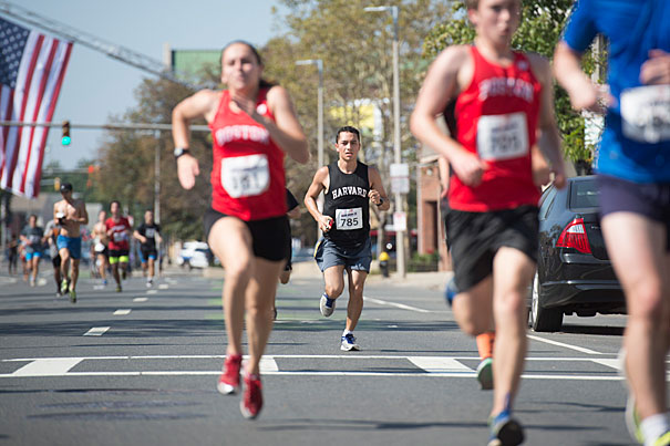 Runners in the Honan 5K