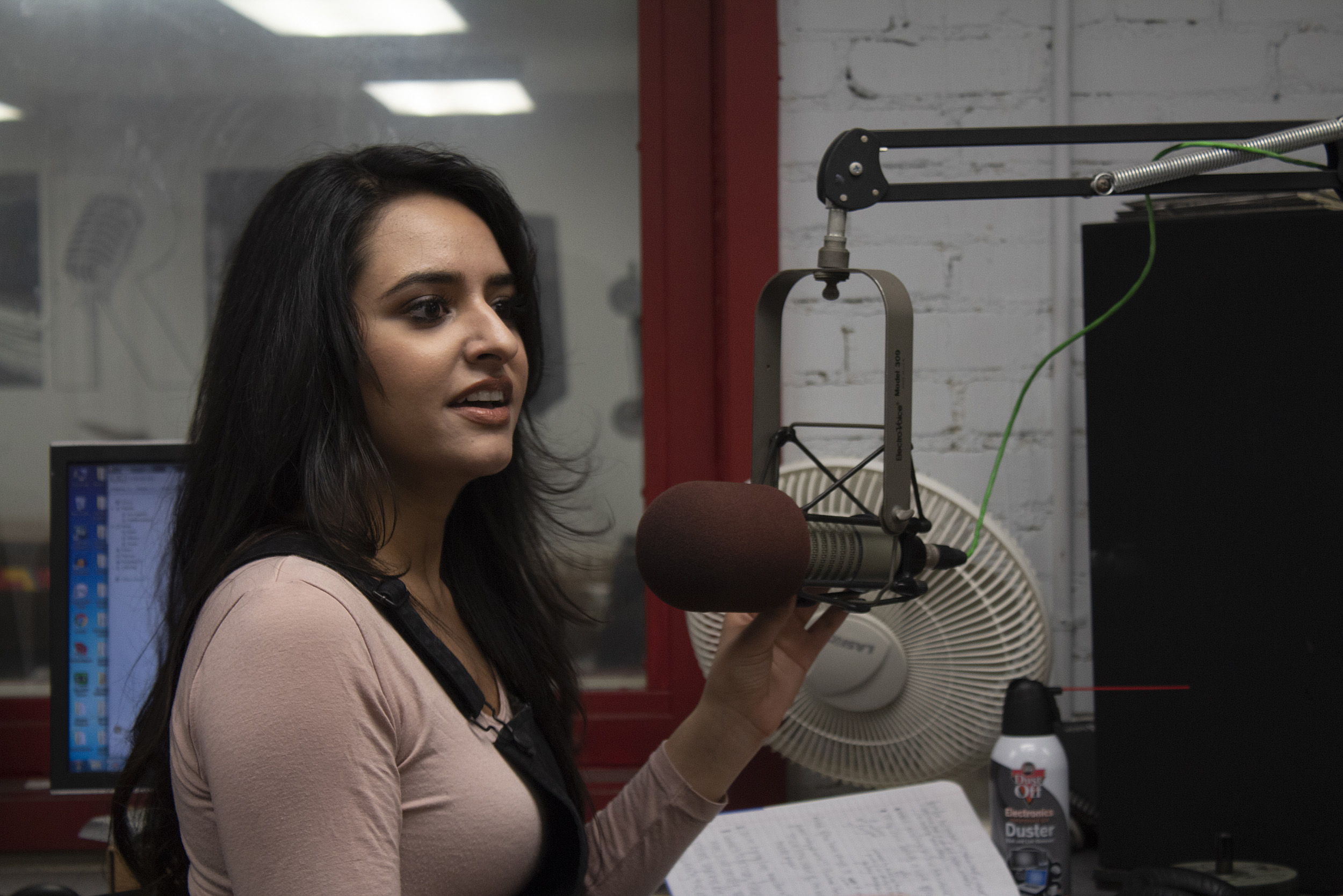 Henna Hundal in the studio.