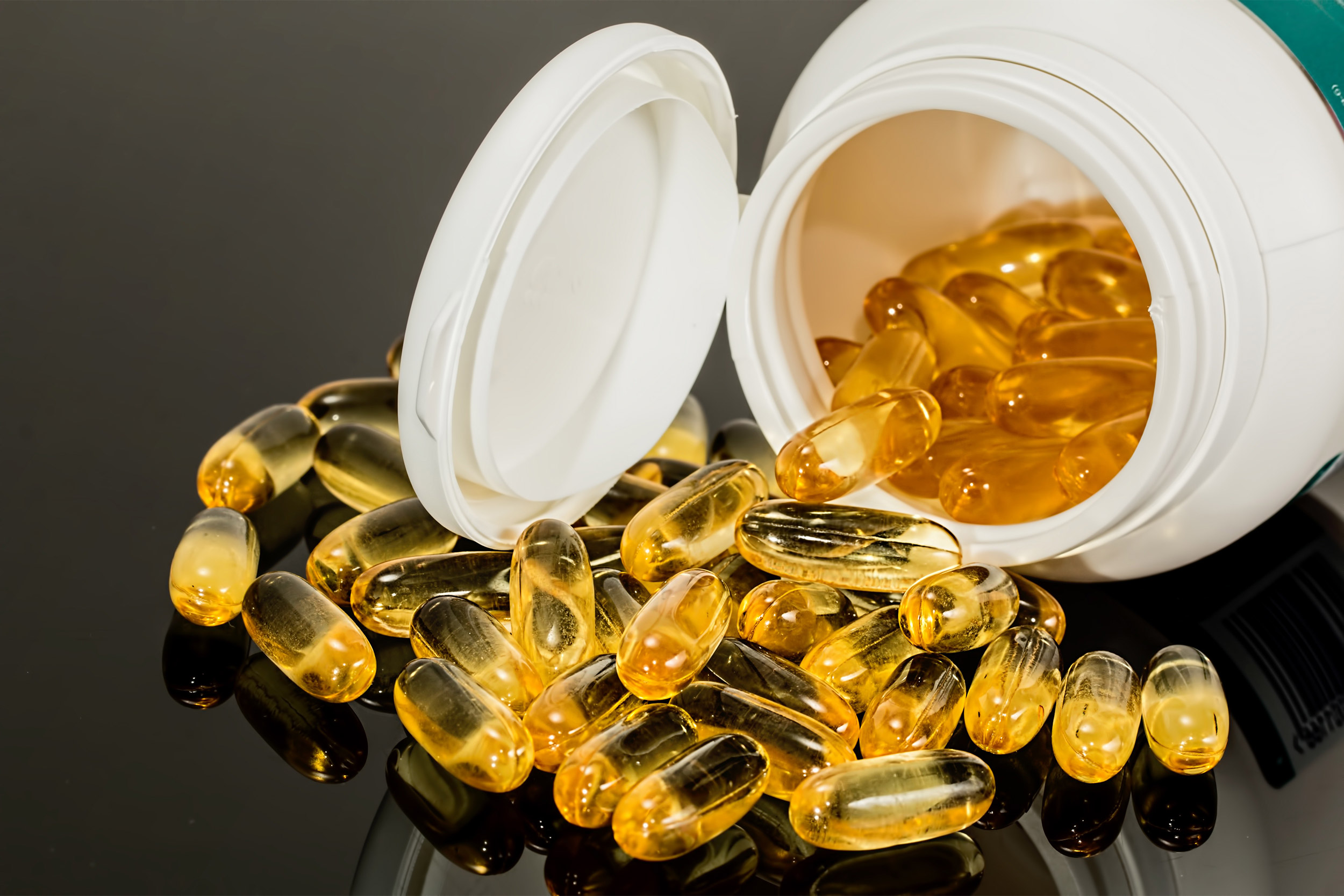 Capsules of fish oil