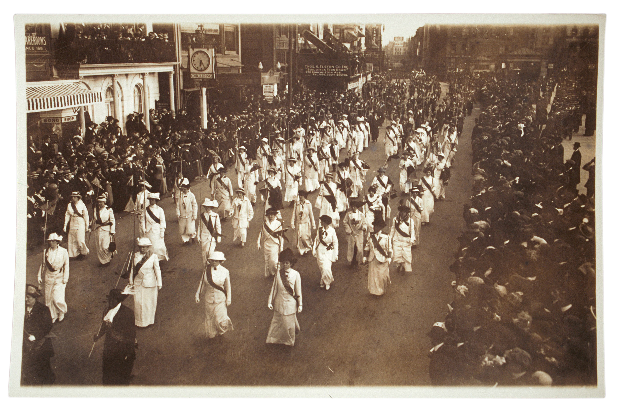 Suffrage march Boston 1914.