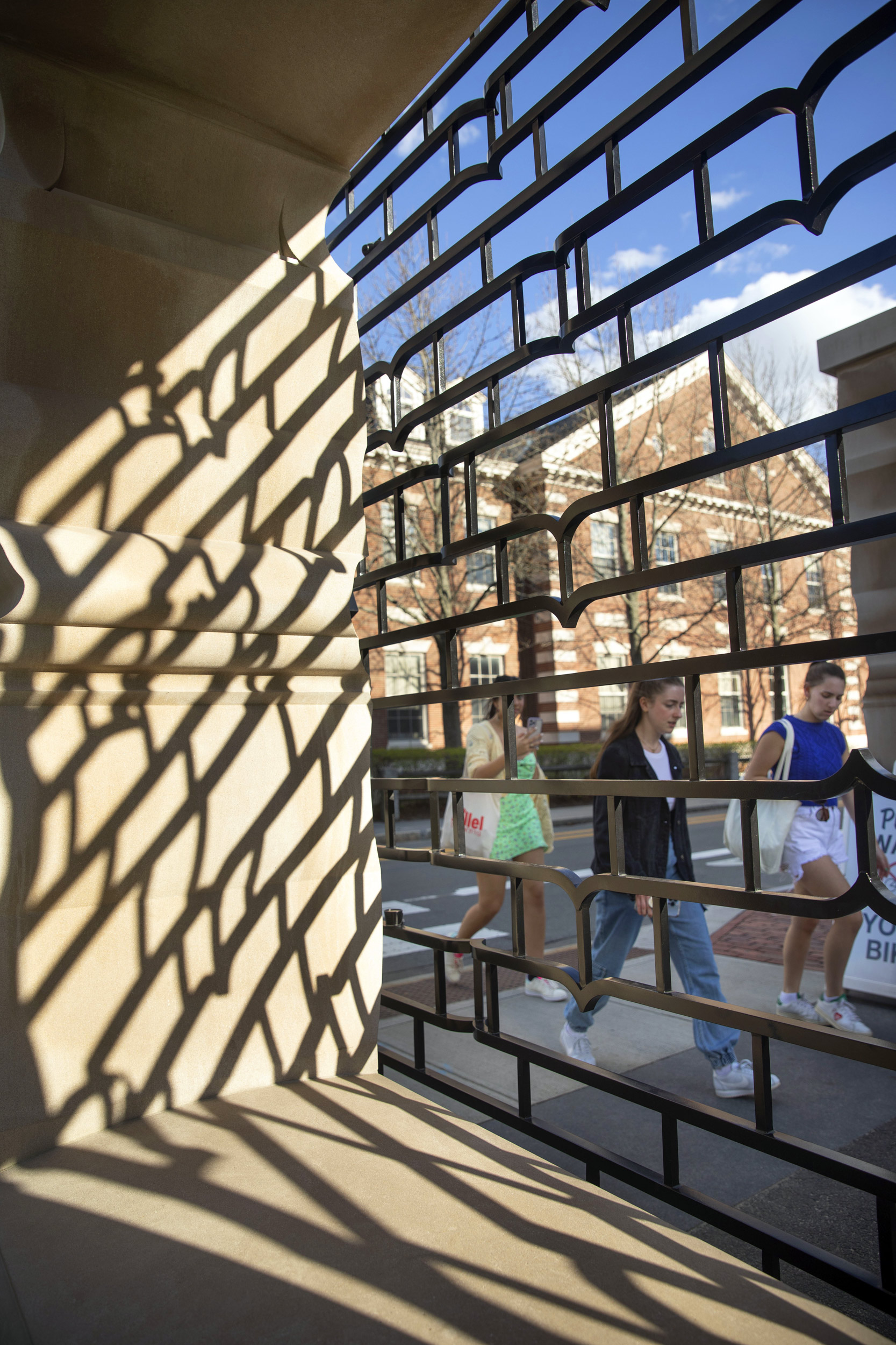 A new gate was unveiled in Harvard Yard.