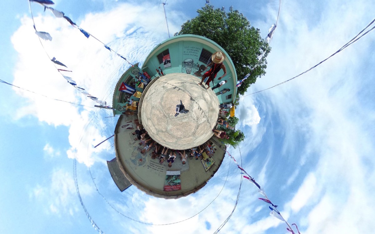 The National Folkloric Company of Cuba performs in the Tata Güines museum courtyard.