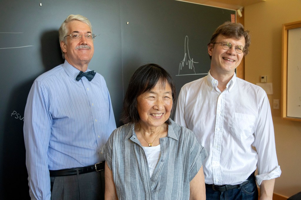 John Doyle, Evelyn Hu, and Mikhail Lukin.