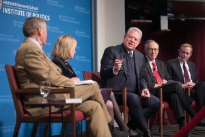 Al Gore (l to r), former Harvard Provost Harvey Fineberg, and Roger Porter, current HKS Professor of Business and Government, share a laugh during a discussion on the presidency in the 21st century. J