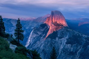 Glacier Point at Yosemite National Park.