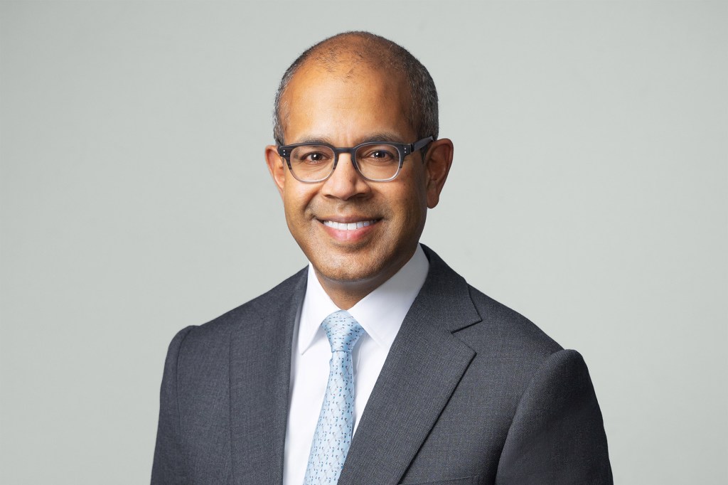 Kannon K. Shanmugam ’93, J.D. ’98.